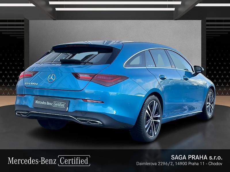 Mercedes-Benz CLA 180d Shooting Brake Progressiv - fotka 4 z 21
