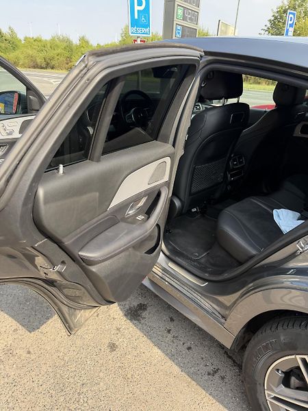 Mercedes-Benz GLE (2020) - fotka 21 z 25