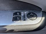Ford Focus 1,8 i KLIMA 2x KOLA VYHŘ. OKNO - náhled 24