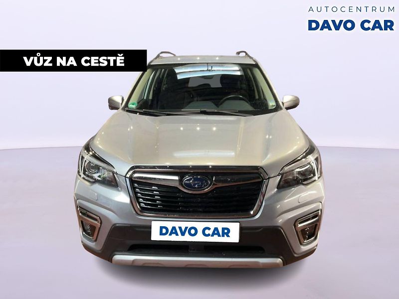 Subaru Forester 2,0 e-Boxer MHEV 110kW Active - fotka 2 z 10