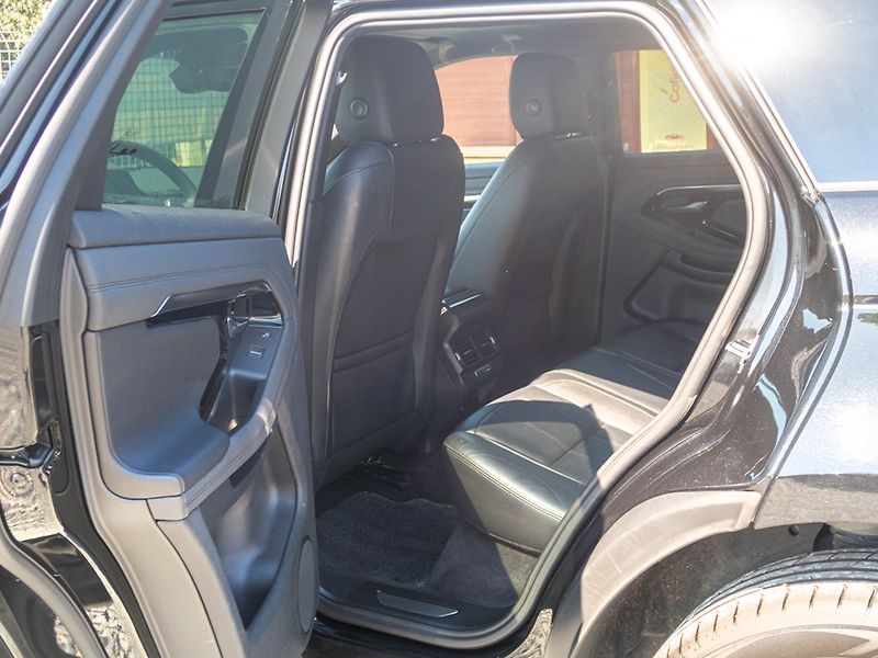 Land Rover Range Rover Evoque (2020) 2.0D 110KW - BLACK - fotka 37 z 47