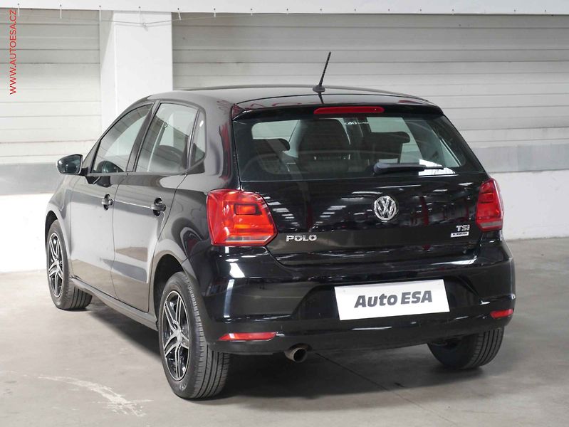 Volkswagen Polo (2016) 1.2 TSi, ČR, AC, STK6/28 - fotka 4 z 14