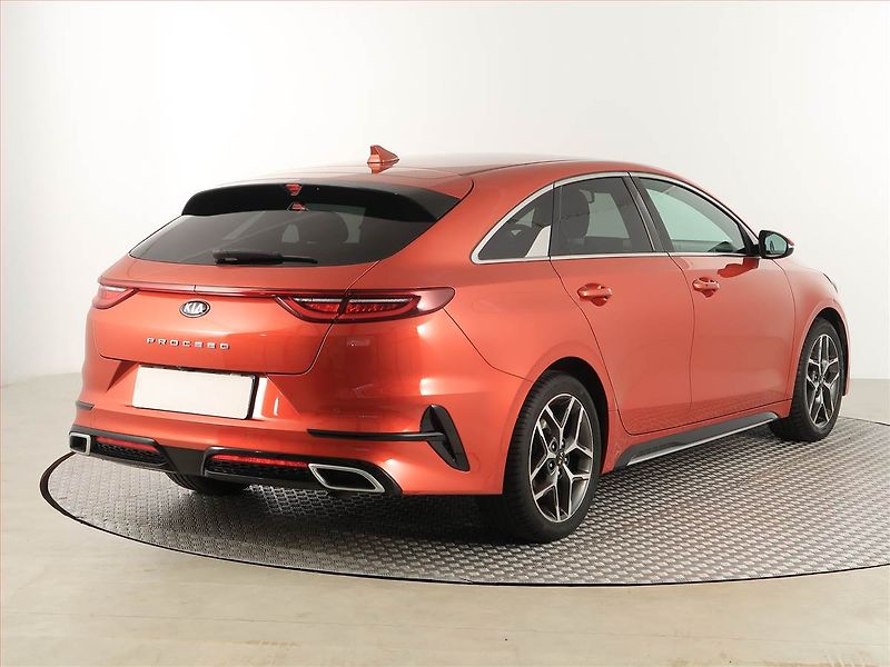 Kia Pro_Ceed (2019) GT-Line 1.4 T-GDI, Automat - fotka 5 z 19