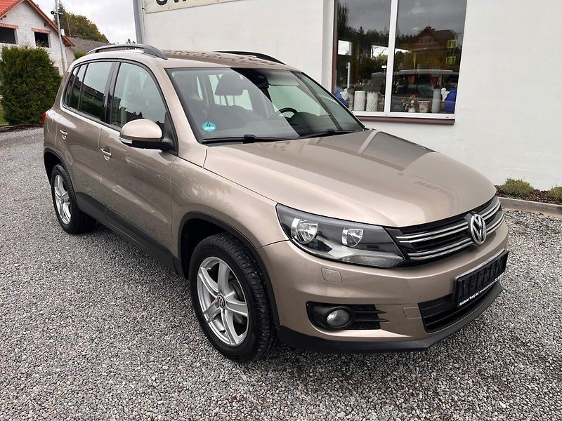 Volkswagen Tiguan (2012) 2.0 TDi TZ - fotka 1 z 24