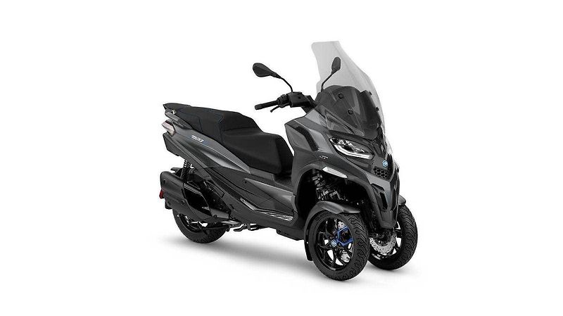 Piaggio MP3 400 (2026) MP3 Sport 400 E5+ - fotka 1 z 9