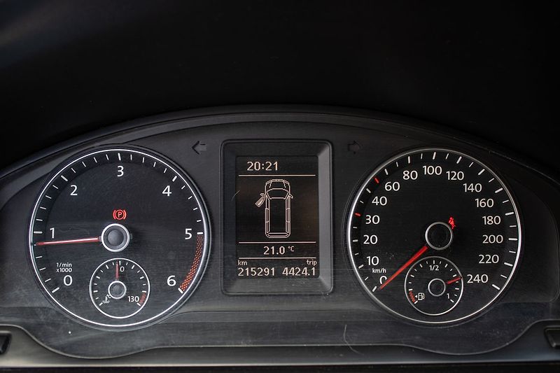 Volkswagen Caravelle 4Motion 2.0 BITDI - fotka 16 z 40