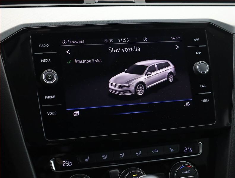 Volkswagen Passat (2019) Business 2.0 TDI, Automat - fotka 16 z 20