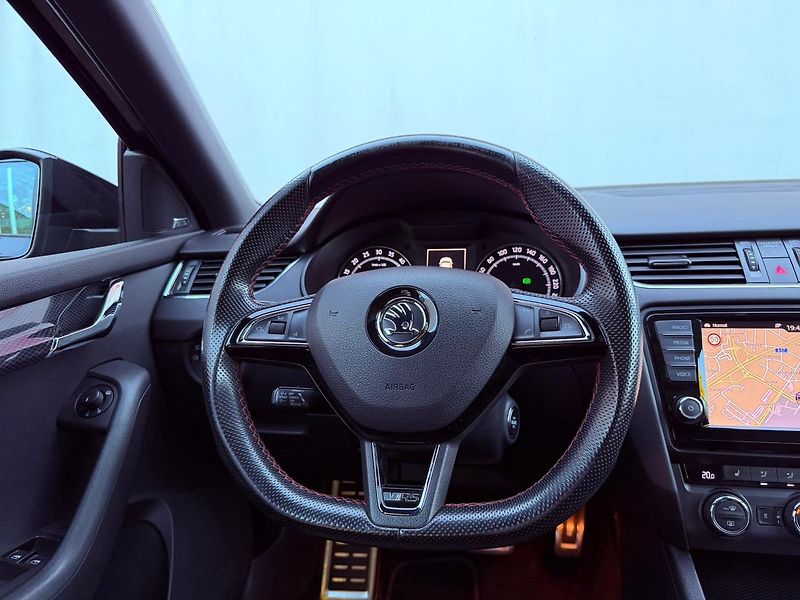 Škoda Octavia 2.0 TDi RS DSG, Pano, Memory - fotka 20 z 34