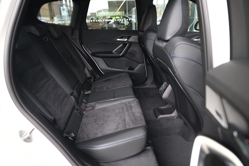 BMW X1 xDrive23d - fotka 6 z 17