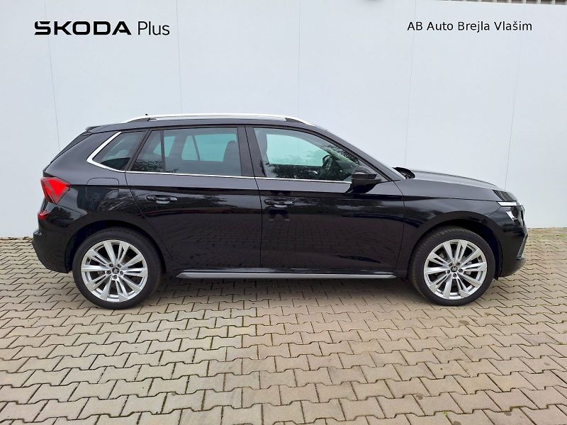 Škoda Kamiq (2025) 1.0 TSI / 85 kW / 6MP / TOP SE - fotka 8 z 30