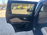 Jeep Cherokee 2.2 CRD 4x4/147kW/Automat/1MAJ - náhled 14