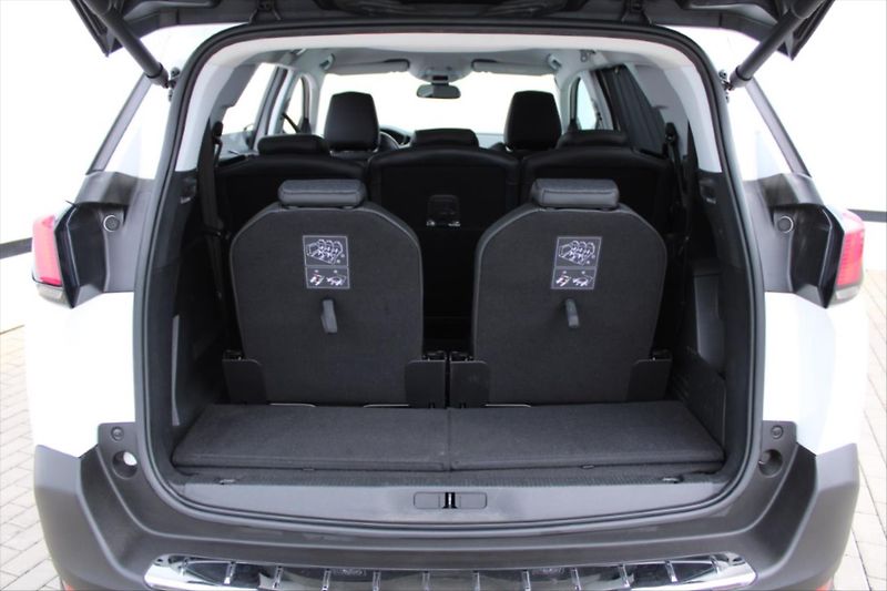Peugeot 5008 1.6i 133kW ALLURE 1.MAJITEL ČR - fotka 13 z 28