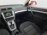 Škoda Octavia (2011) 2.0 TDI, Automat, Navi - náhled 8