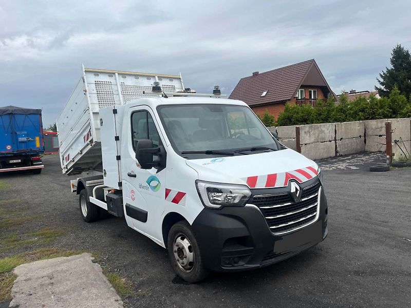 Renault Master (2022) 2.3TDi uložák +extra vysoký  - fotka 2 z 7