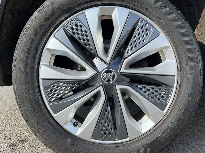 Škoda Kodiaq (2022) Laurin&Klement 2.0 TDI 4x4 DSG - fotka 10 z 20