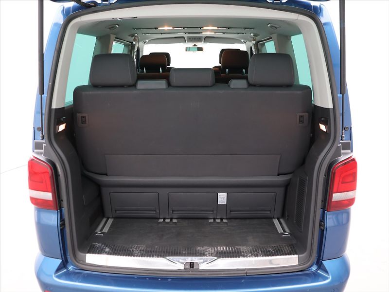 Volkswagen Multivan 2,0 TDI 103kW Highline Tažné - fotka 10 z 34