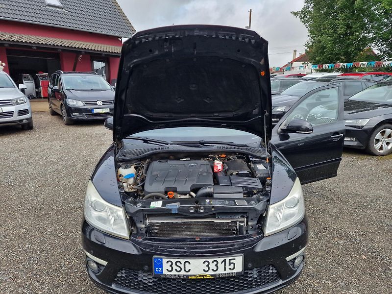 Škoda Octavia RS 2,0TDI 125KW VÝHŘEV TAŽNÉ  - fotka 15 z 15