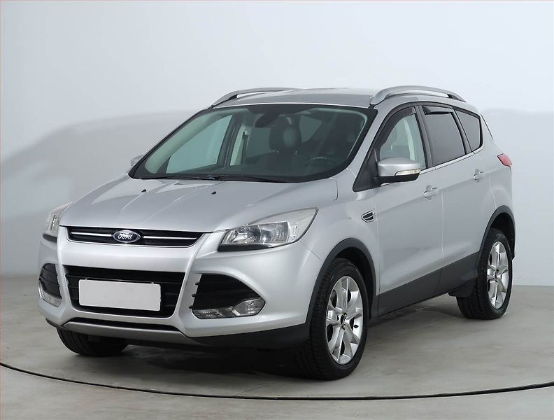 Ford Kuga (2014) 2.0 TDCi, Serv.kniha, Tempomat - fotka 2 z 18
