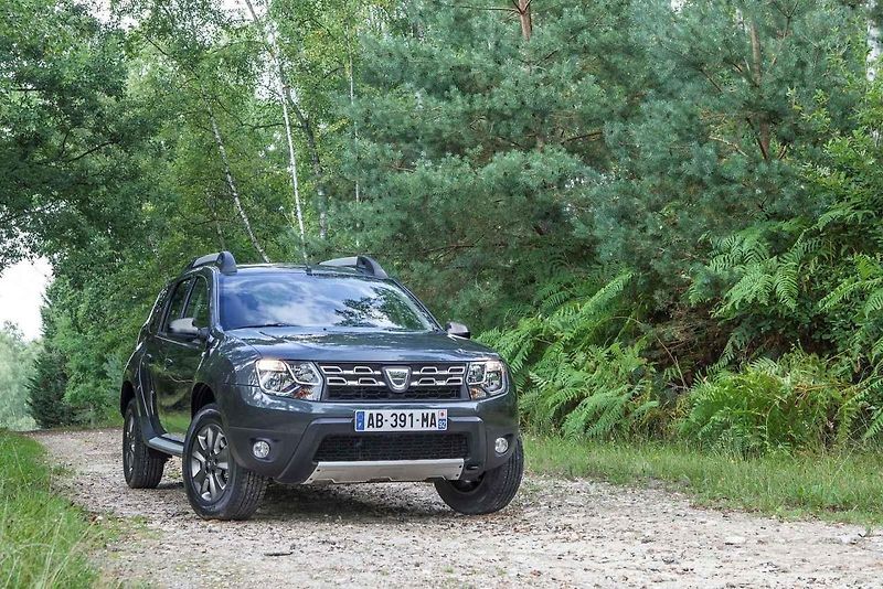 Generační vývoj Dacie Duster