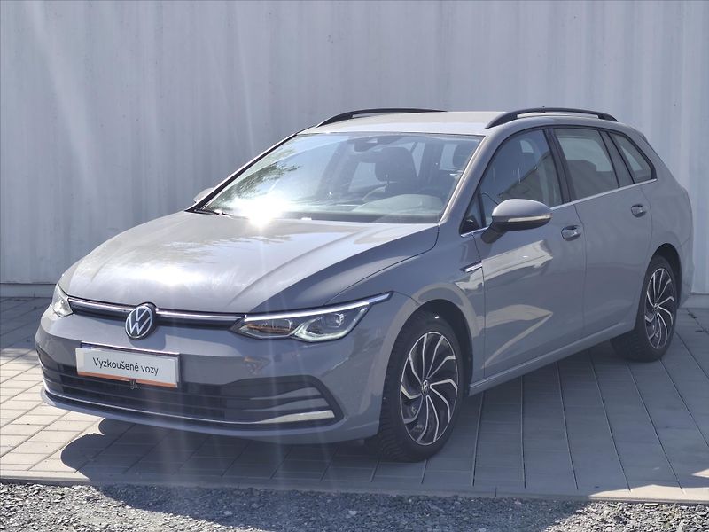 Volkswagen Golf 1,5   STYLE ETSI 7DSG MHEV - fotografie inzerátu