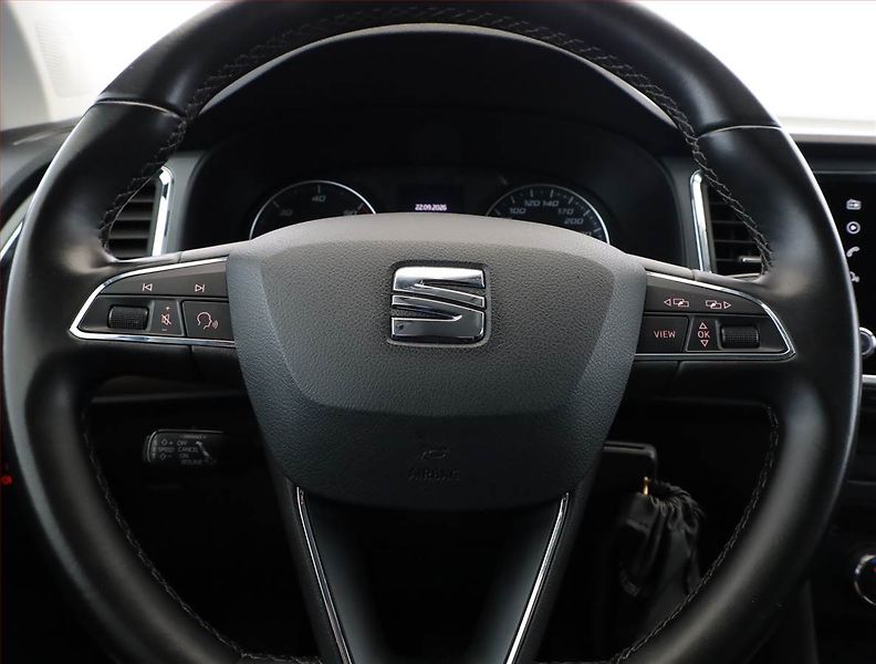 Seat Ateca (2019) 1.6 TDI, Automat, Navi - fotka 8 z 19