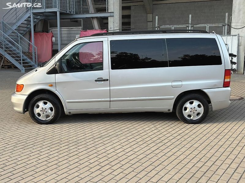 Mercedes-Benz Vito (2000) 112 CDI, 90kw 9 míst - fotka 2 z 16