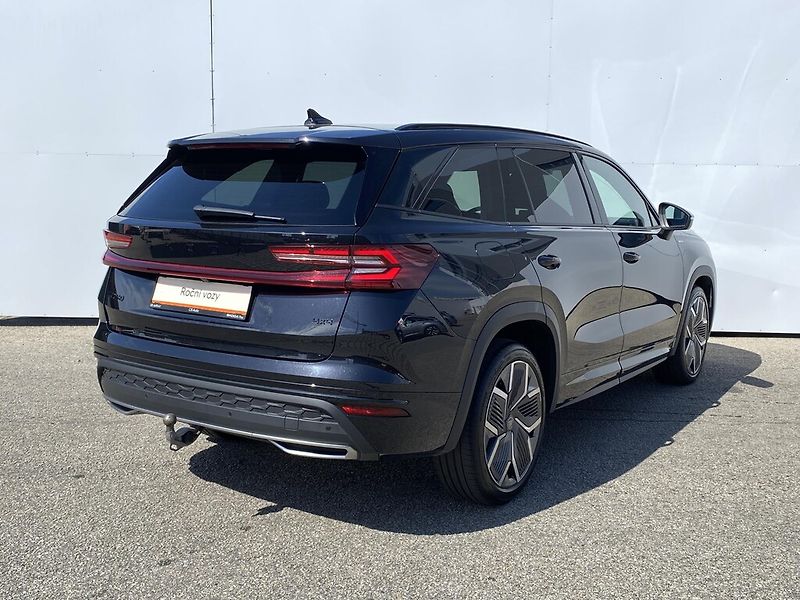 Škoda Kodiaq 2,0 TDI 4x4 Sportline DSG - fotka 2 z 30
