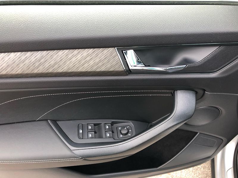Škoda Kodiaq 2.0 TDi 4x4 DSG 7st. STYLE - fotka 15 z 30