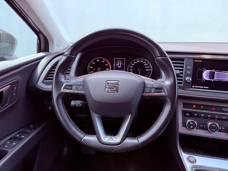 Seat Leon 1.4 TSi Xcellence, Serviska - fotka 17 z 28