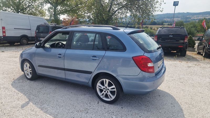 Škoda Fabia 1,4 16V - fotka 5 z 10