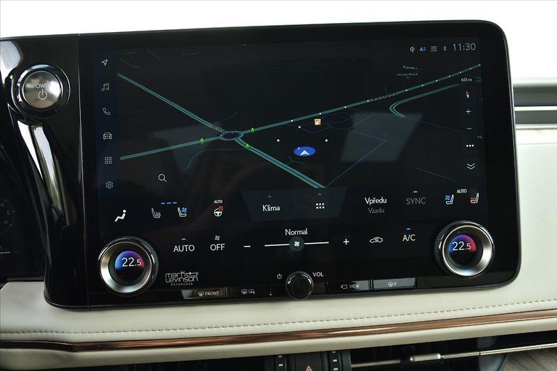 Lexus LM 350h  2.5 HEV LUXURY 7 MÍST ČR - fotka 21 z 39