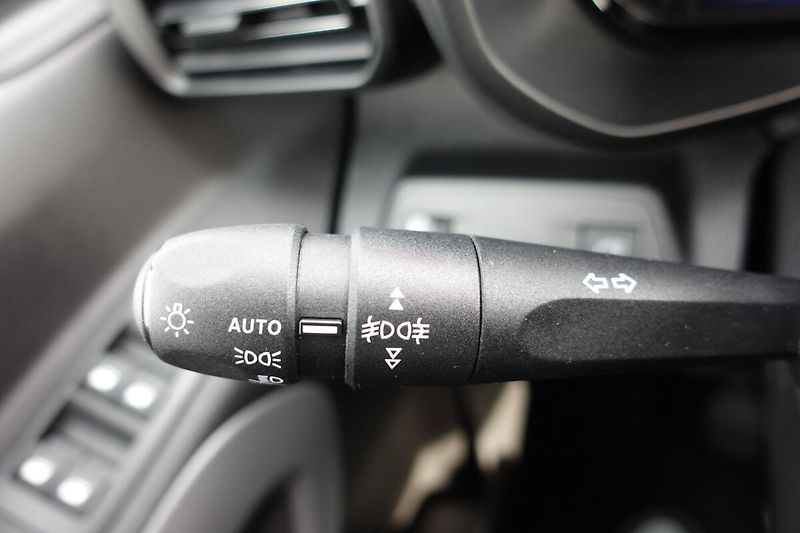 Toyota ProAce City Verso 1.5 D Family 7S 5D Long - fotka 23 z 27