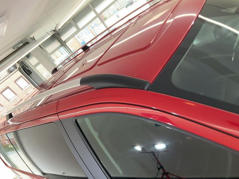 Mercedes-Benz Třídy V (2016) 250d lang 4Matic Avantgarde Ed - fotka 7 z 23