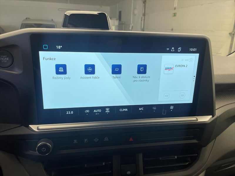 Volkswagen Transporter Nový T7 skříň TDI KR - fotka 17 z 26
