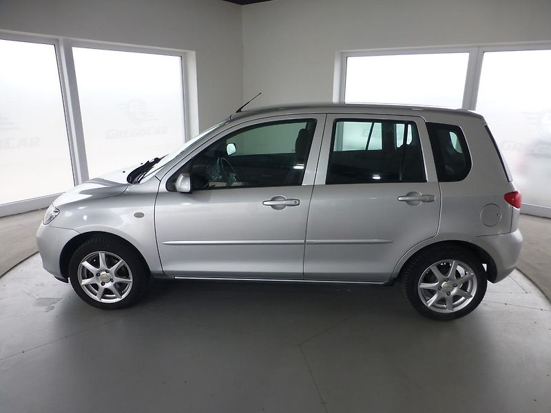 Mazda 2 (2004) 1,4i 59KW*KLIMA**ALU KOLA - fotka 8 z 24