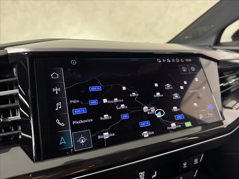Audi Q4 e-tron Sportback S-Line LED Kamera - fotka 39 z 49