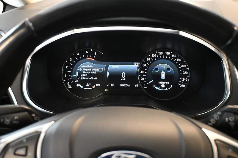 Ford S-MAX (2022) 2.0 LED ACC SONY Tažné WEBASTO - fotka 31 z 40