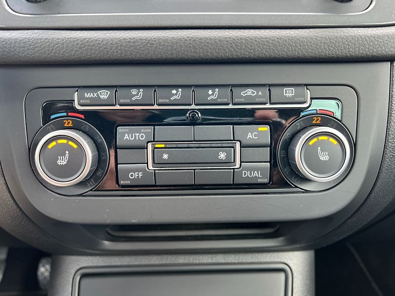 Volkswagen Tiguan (2012) 1.4TSi Sport & Style 4Motion - fotka 15 z 34
