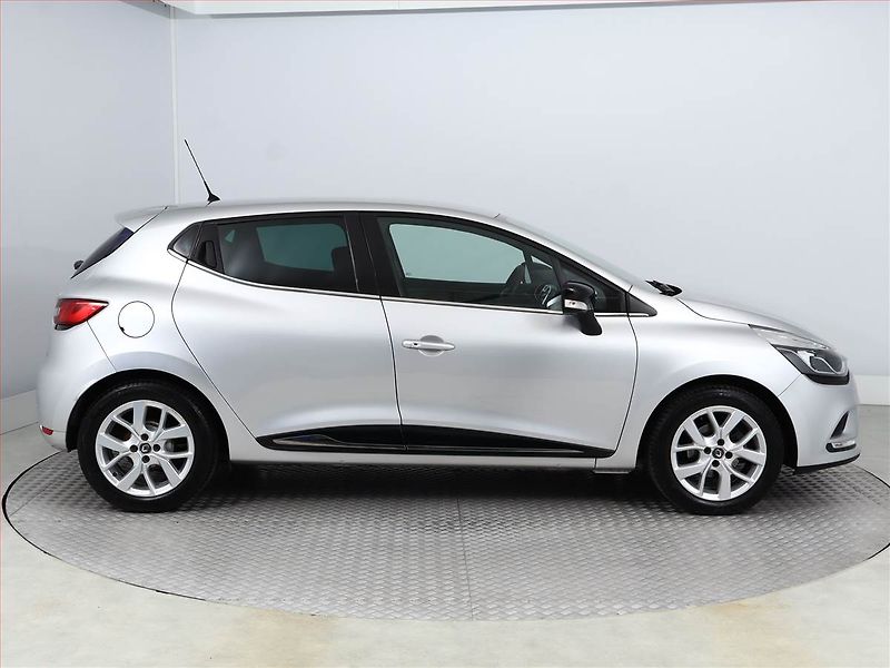 Renault Clio (2019) 0.9 TCe, ČR,1.maj, Navi - fotka 6 z 18