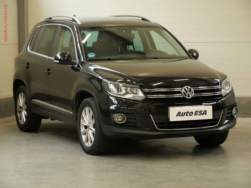 Volkswagen Tiguan (2012) 2.0TDi 4x4, DSG, navi, xenon - fotografie inzerátu