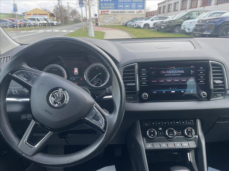 Škoda Karoq 1,5 TSI  Style+ DSG CZ  2x alu - fotka 7 z 11