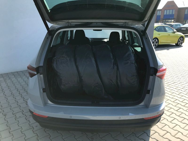 Škoda Karoq (2024) SEL TS 110/1.5 M6F - fotka 22 z 24