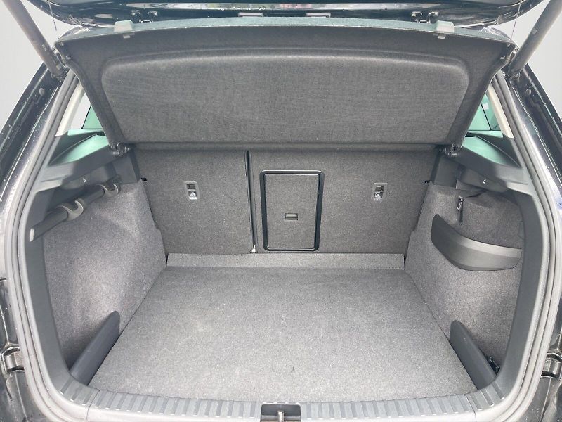 Škoda Karoq (2024) 1.5 TSI 110kW DSG Fresh - fotka 28 z 32