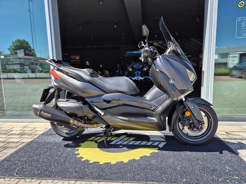 Yamaha X-Max 400 (2019) - fotka 3 z 22