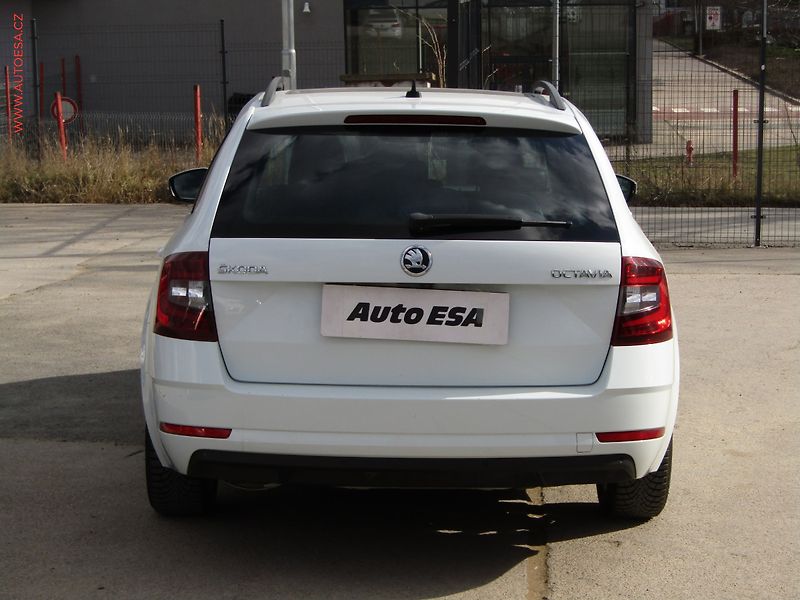 Škoda Octavia (2017) 2.0 TDi, Style, DSG - fotka 5 z 22