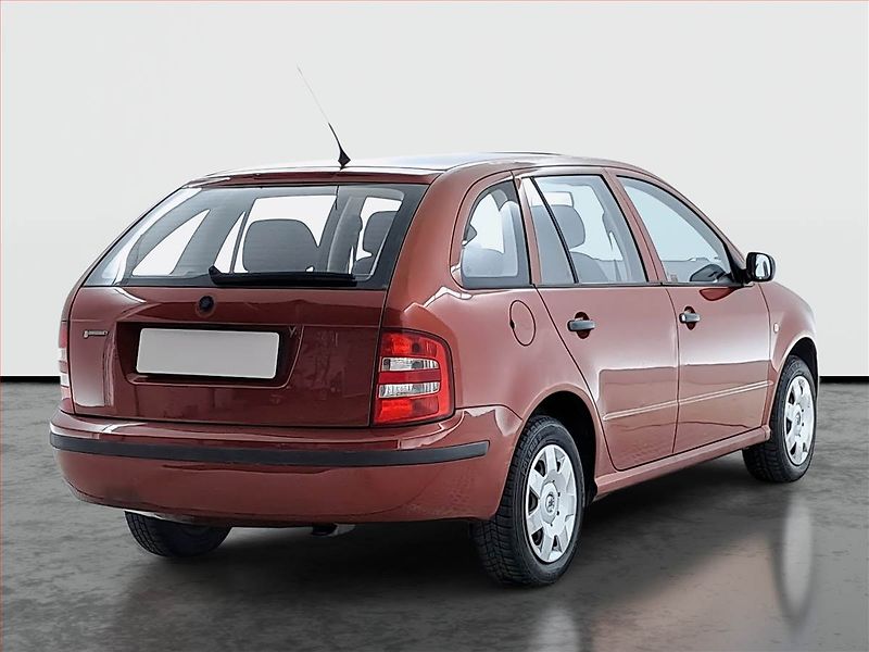 Škoda Fabia (2002) 1.4, pěkný stav - fotka 5 z 13