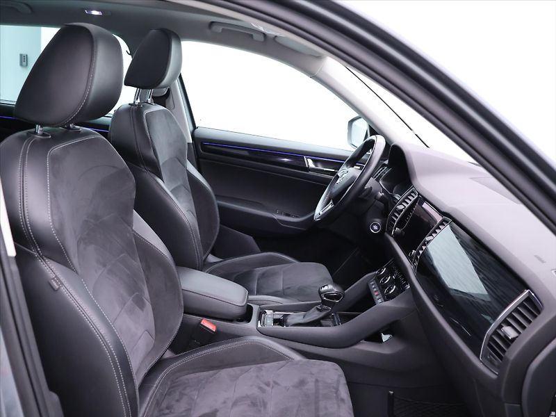 Škoda Kodiaq 2,0 TDI DSG 4x4 Style Plus DPH - fotka 12 z 36