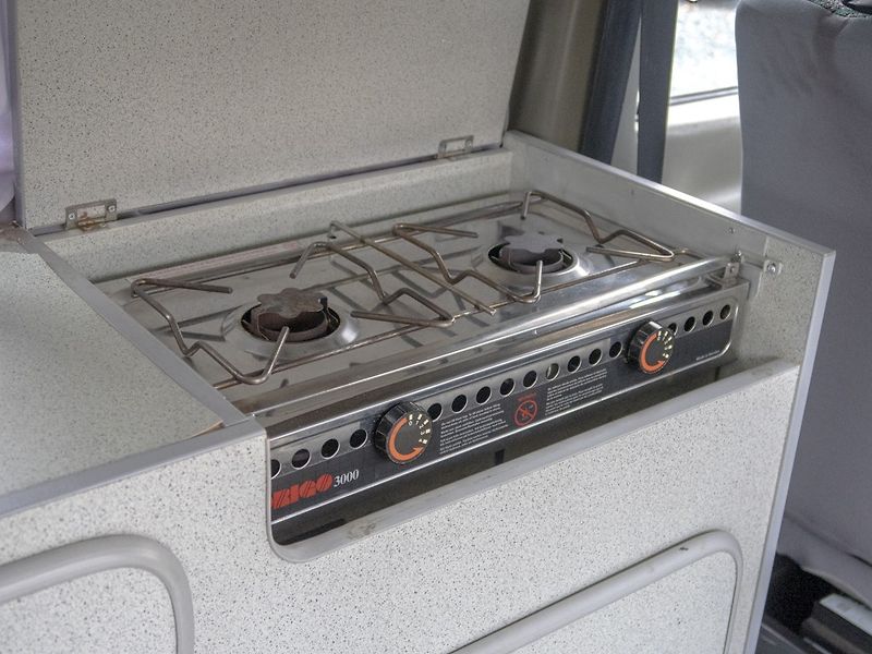 Volkswagen Transporter (1999) 2.5TDI 75KW – OBYTNÝ REIMO - fotka 33 z 47