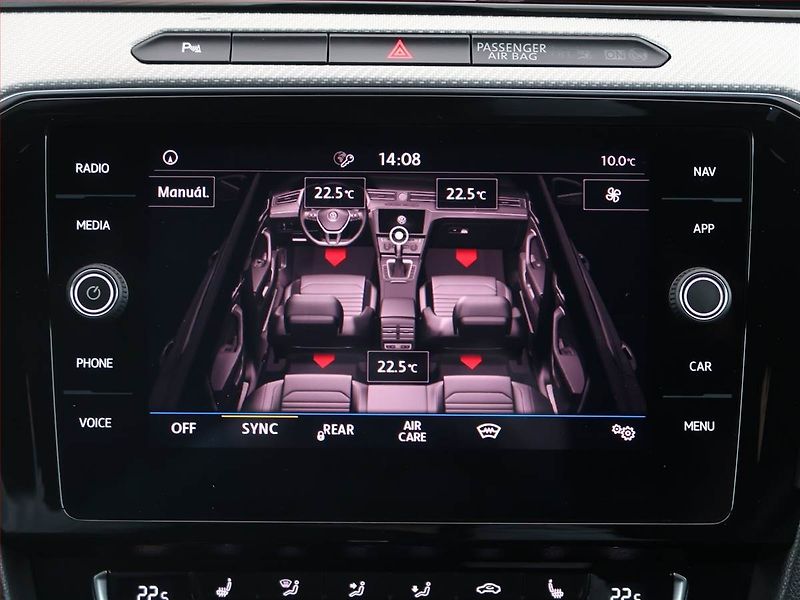 Volkswagen Passat (2019) R-Line 2.0 TDI, 4X4, Automat - fotka 22 z 26