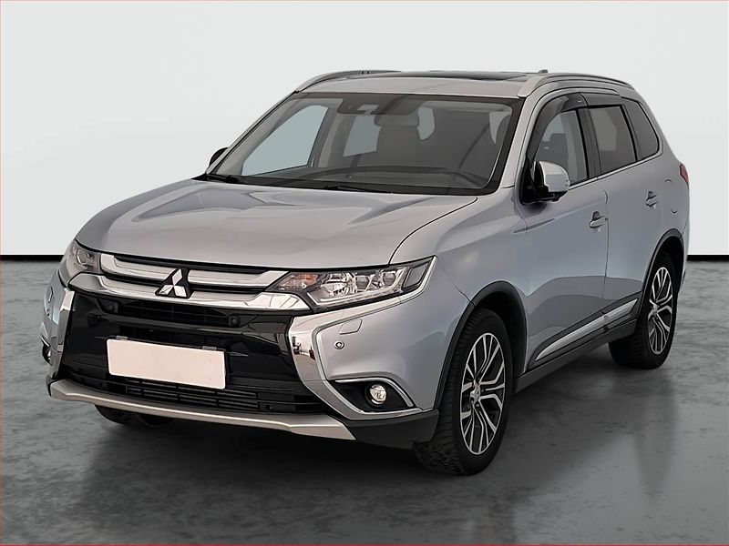 Mitsubishi Outlander (2017) Instyle 2.2 DI-D, 4X4 - fotka 2 z 17